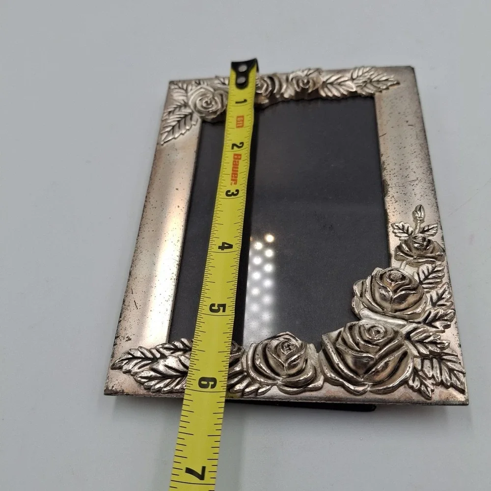 Vintage Silver Tone Metal Rose Picture Frame Ornate Floral 3.5x5‎ Tabletop Easel